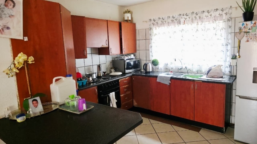 3 Bedroom Property for Sale in Rustenburg Central North West